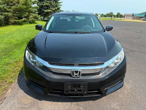Used 2018 Honda Civic EX image 4