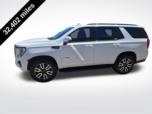 Used 2024 GMC Yukon AT4 w/ Technology Package AWD/4WD image 2
