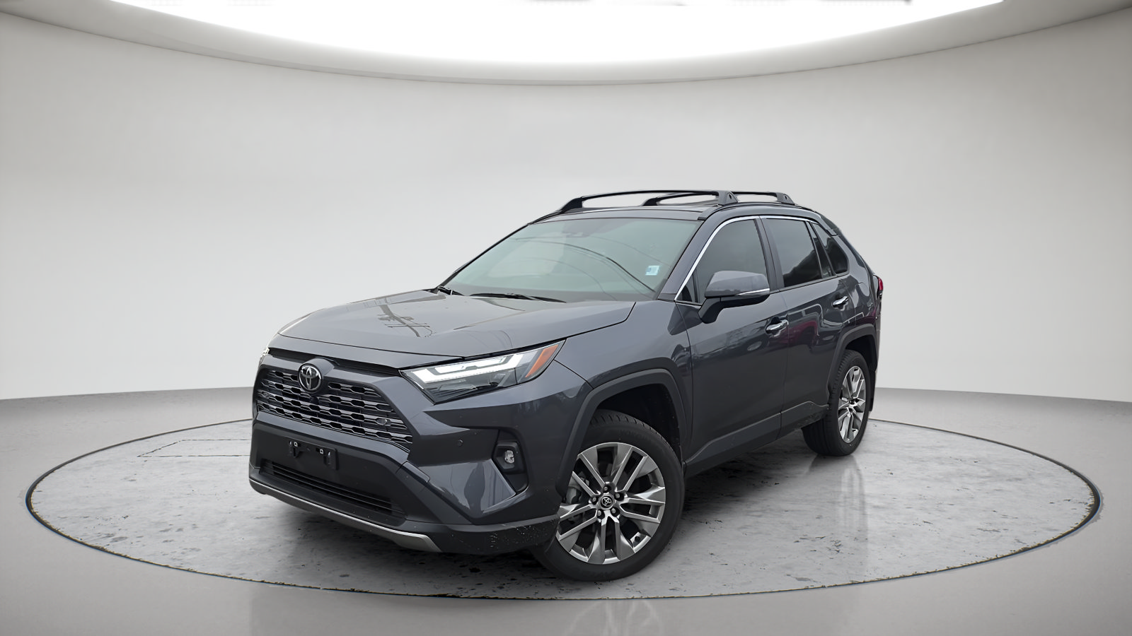 Used 2025 Toyota RAV4 Limited w/ Advanced Technology Package AWD/4WD image 1