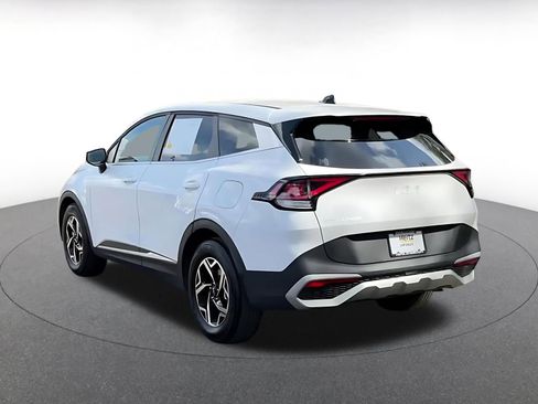 Used 2025 Kia Sportage LX image 11