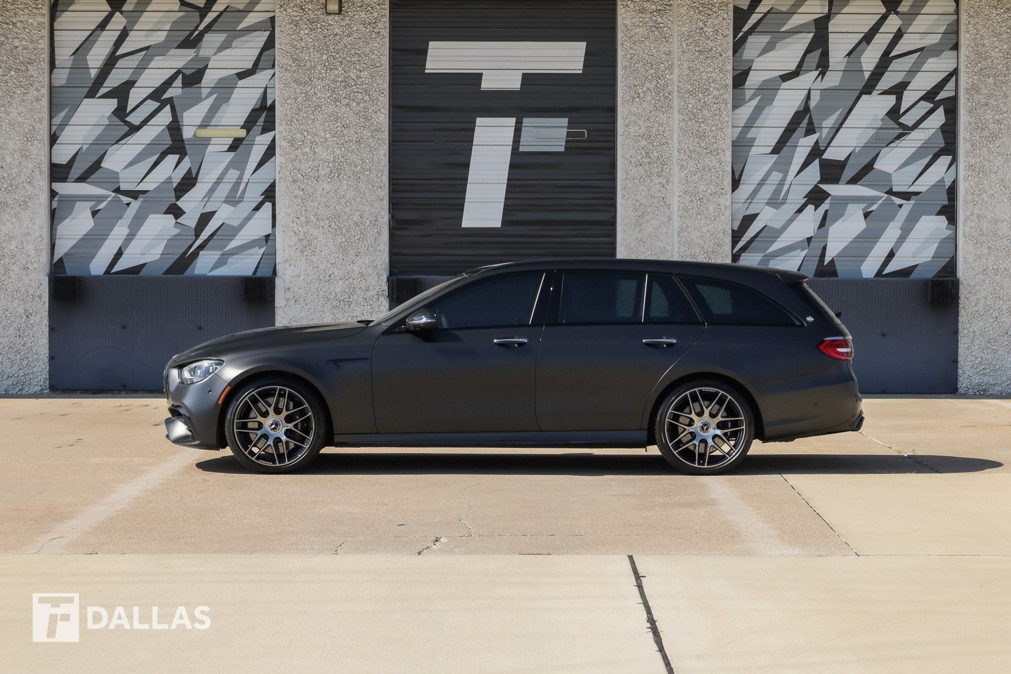 Used 2023 Mercedes-Benz E 63 AMG S image 1