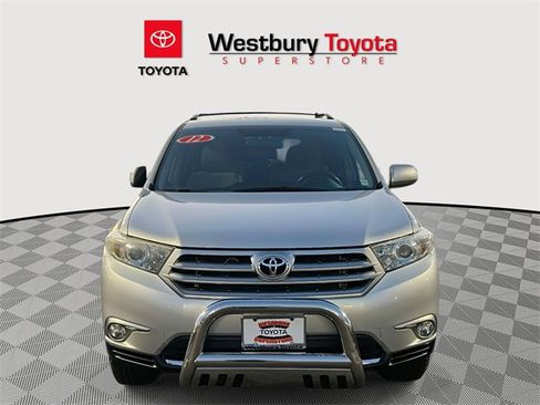 Used 2012 Toyota Highlander 4WD image 3