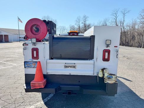 Used 2019 Chevrolet Silverado 2500 W/T w/ WT Convenience Package image 6
