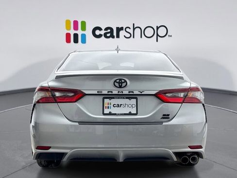 Used 2023 Toyota Camry SE image 4