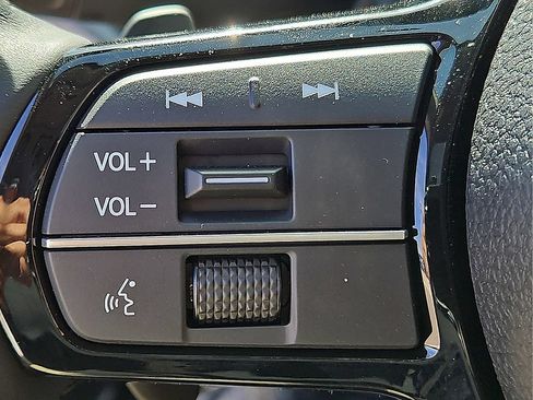 New 2026 Acura Integra FWD image 22