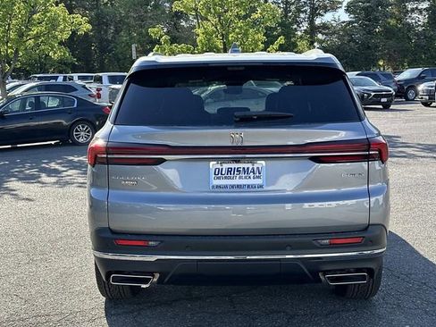 New 2026 Buick Enclave Preferred FWD image 3