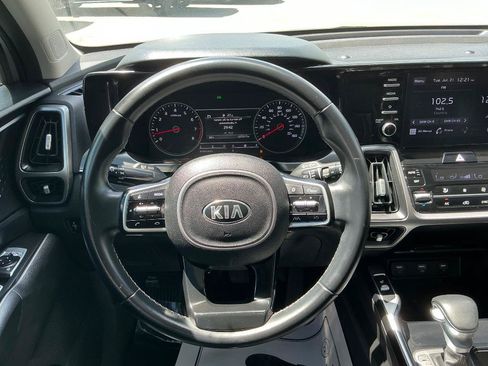 Used 2021 Kia Sorento S w/ Panoramic Sunroof Package FWD image 18