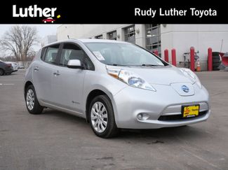 Used 2013 Nissan Leaf S video 1