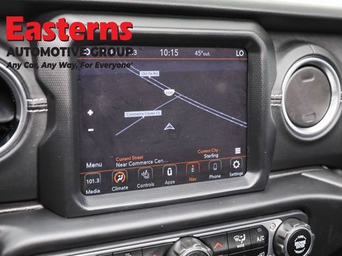 Used 2021 Jeep Wrangler Unlimited Sahara w/ Cold Weather Group image 19