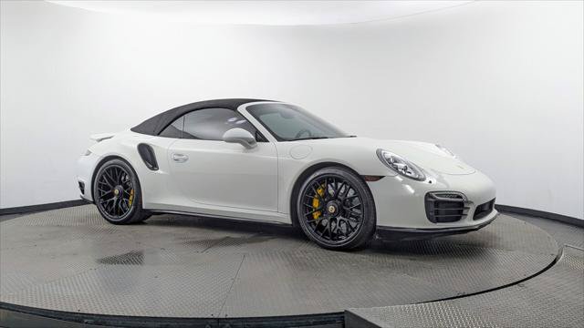 Used 2015 Porsche 911 Turbo S w/ High-end Infotainment Package AWD/4WD image 33