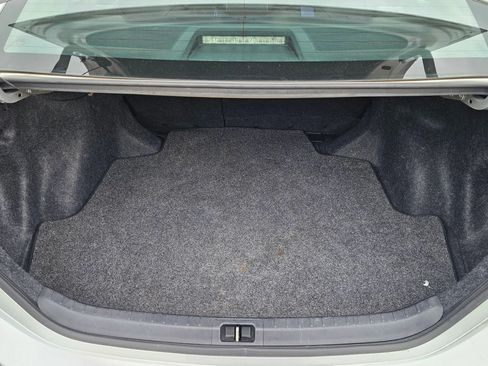 Used 2015 Toyota Corolla S FWD image 17