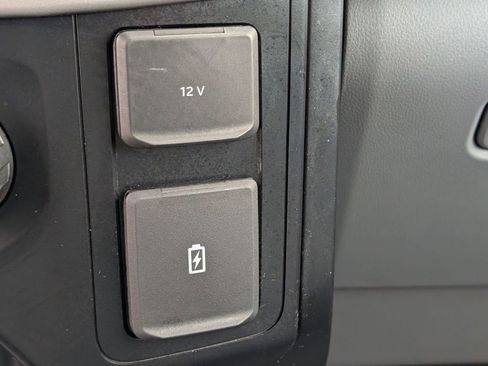 Used 2023 Ford F150 XL image 33