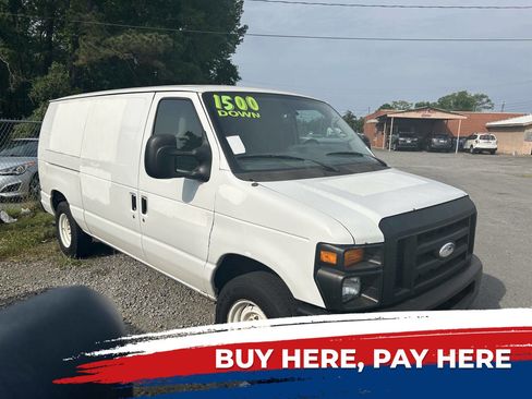 Used 2010 Ford E-150 and Econoline 150 image 1