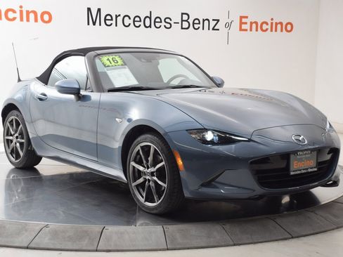 Used 2016 MAZDA MX-5 Miata Grand Touring image 8