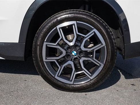 Certified 2025 BMW X1 xDrive28i image 6