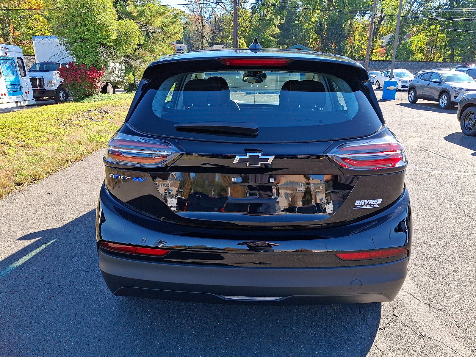 Used 2023 Chevrolet Bolt LT FWD image 5