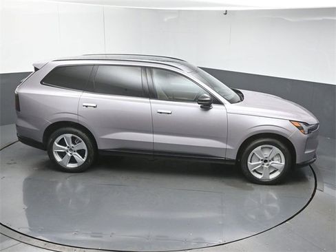 New 2026 Volvo EX90 Plus image 46