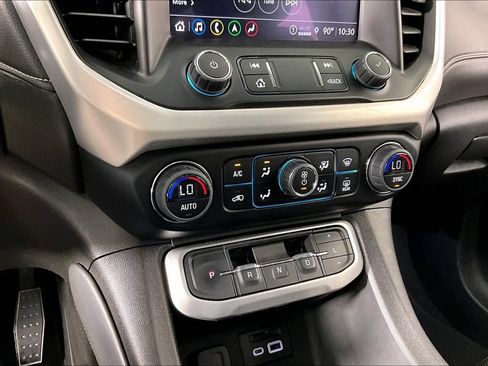 Certified 2023 GMC Acadia SLT AWD/4WD image 13