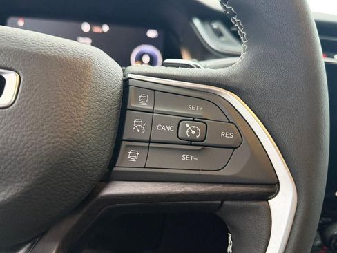 New 2025 Jeep Grand Cherokee Limited w/ MOPAR Finishing Package image 16