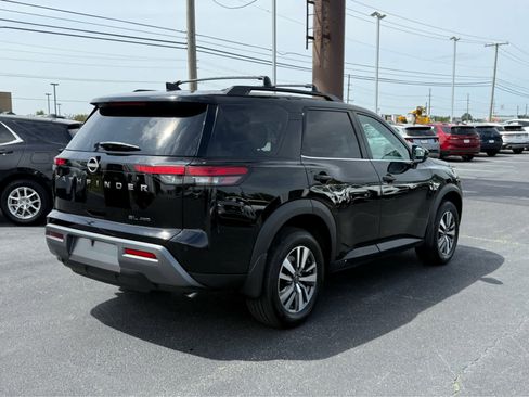 Used 2026 Nissan Pathfinder SL AWD/4WD image 7
