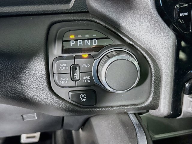 Used 2025 RAM 1500 Big Horn AWD/4WD image 19