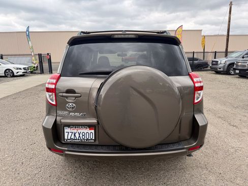 Used 2010 Toyota RAV4 2WD image 5