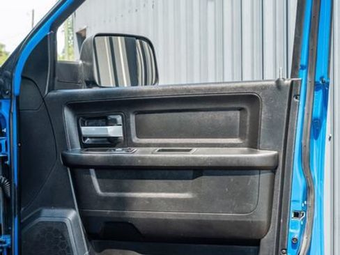 Used 2022 RAM 2500 Big Horn w/ Level C Equiment Group AWD/4WD image 41