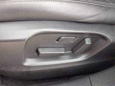 Used 2022 MAZDA CX-9 Touring image 21