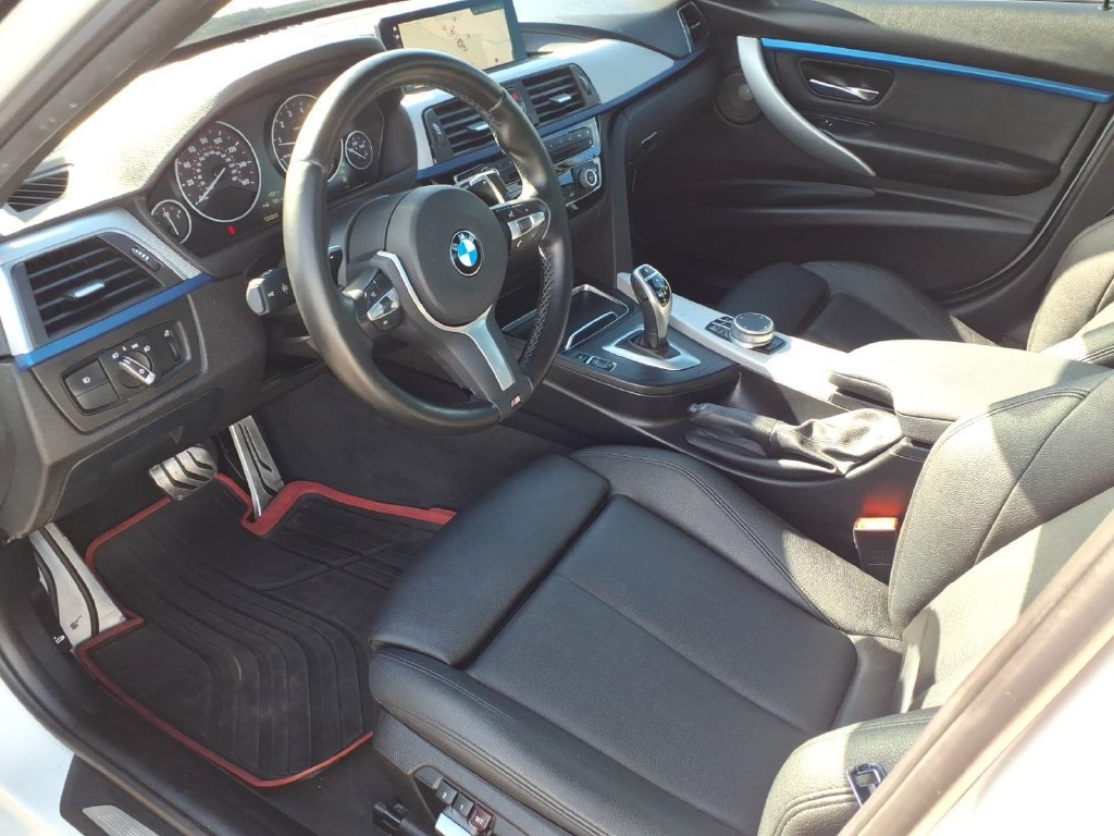 Used 2018 BMW 340i xDrive Sedan AWD/4WD image 14