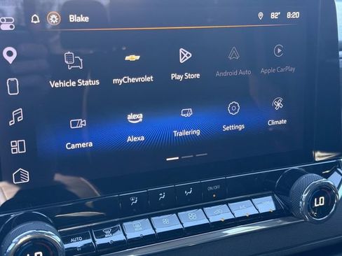 Used 2025 Chevrolet Colorado Trail Boss AWD/4WD image 26