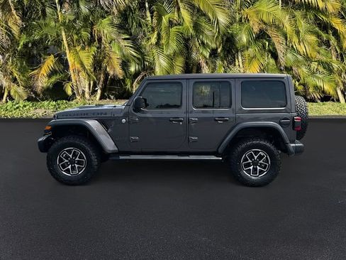 Used 2019 Jeep Wrangler Unlimited Rubicon AWD/4WD image 8