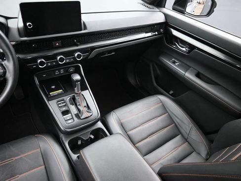 Used 2024 Honda CR-V Sport Touring image 12