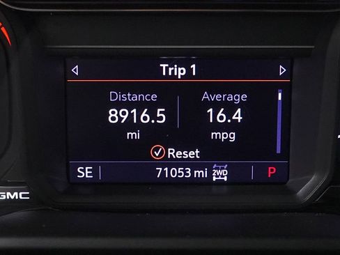 Used 2021 GMC Sierra 1500 AT4 image 16