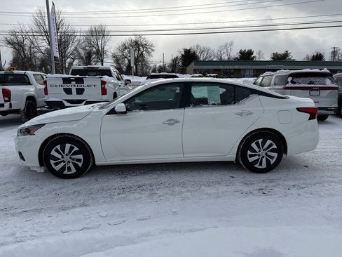 Certified 2022 Nissan Altima 2.5 S image 5