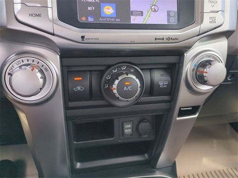 Used 2017 Toyota 4Runner SR5 image 28