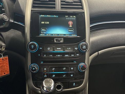 Used 2014 Chevrolet Malibu LT w/ Power Convenience Package image 15