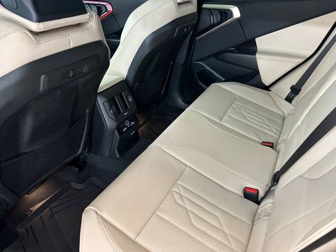 Used 2025 BMW X3 xDrive30i w/ Convenience Package AWD/4WD image 24