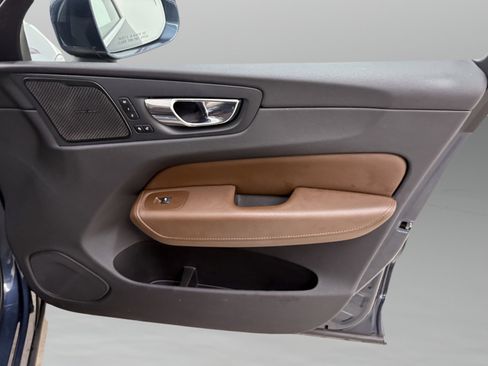 Used 2019 Volvo XC60 T6 Inscription image 33