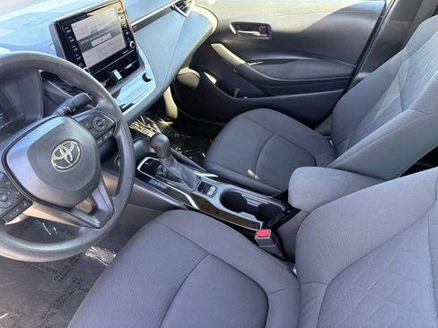 Used 2022 Toyota Corolla LE image 14