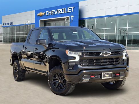 New 2026 Chevrolet Silverado 1500 LT Trail Boss w/ Convenience Package II AWD/4WD image 1