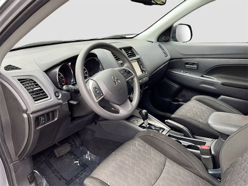 Used 2022 Mitsubishi Outlander Sport FWD image 7