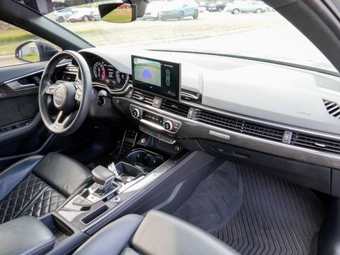 Used 2020 Audi S4 Premium Plus w/ Premium Plus Package AWD/4WD image 14