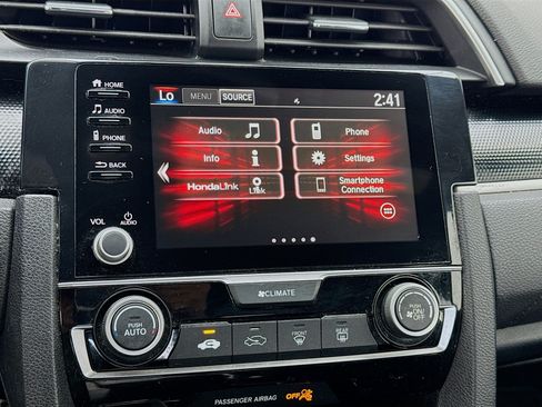 Used 2019 Honda Civic Sport image 9