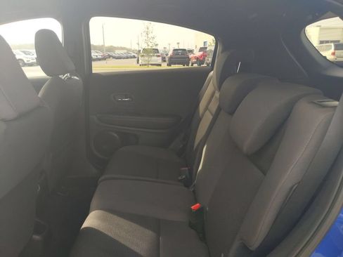 Used 2021 Honda HR-V Sport image 13