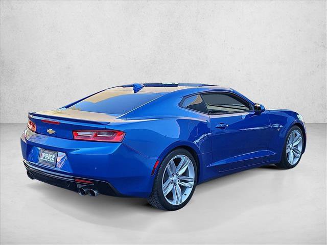 Used 2018 Chevrolet Camaro LT RWD image 5