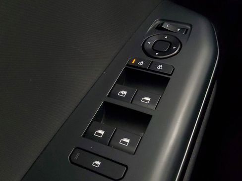 Used 2025 Kia K4 FWD image 16