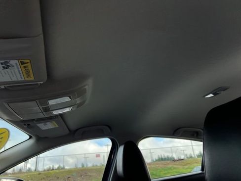 Used 2014 MAZDA MAZDA3 s Touring image 28