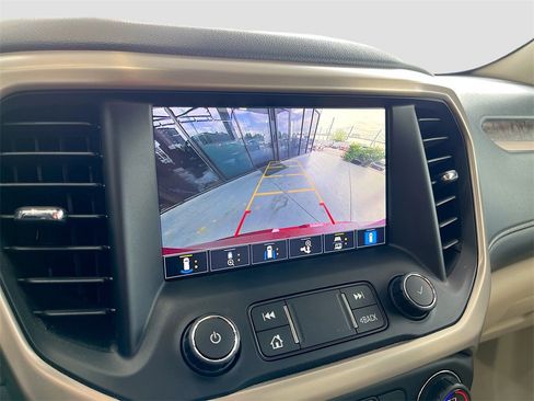 Used 2021 GMC Acadia Denali w/ Denali Technology Package image 14