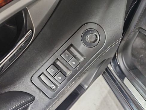 Used 2013 Buick LaCrosse Touring image 12