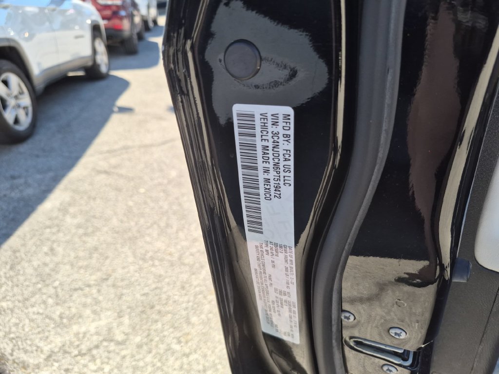 Used 2023 Jeep Compass Limited AWD/4WD image 24